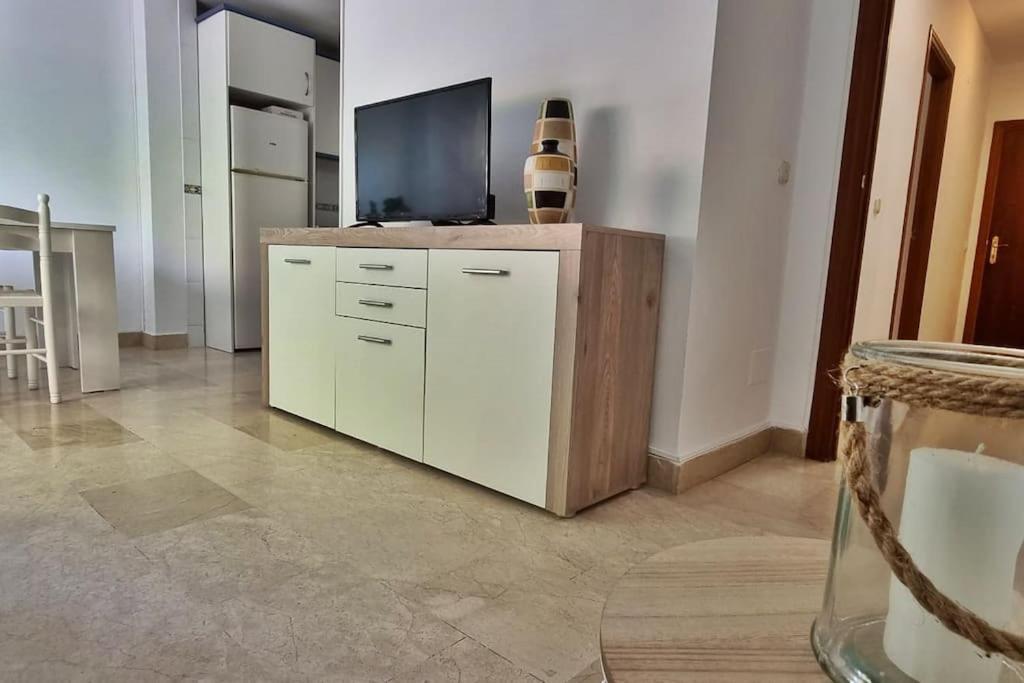 Acogedor Apartamento En Playa De Los Boliches 푸엔히롤라 외부 사진