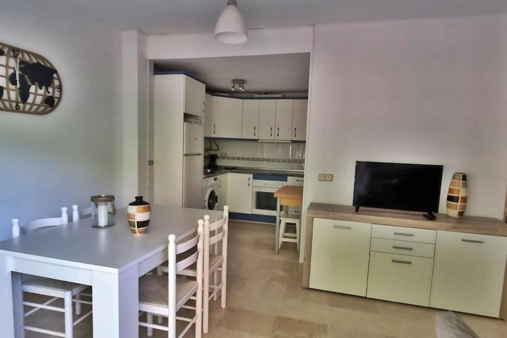 Acogedor Apartamento En Playa De Los Boliches 푸엔히롤라 외부 사진